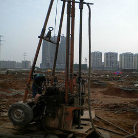 中国 泥ポンプを搭載する2つの車輪のトレーラーの地質の携帯用水掘削装置 サプライヤー